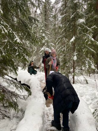 Студенты Мининского университета расчистили экотропы в Керженском заповеднике - фото 1