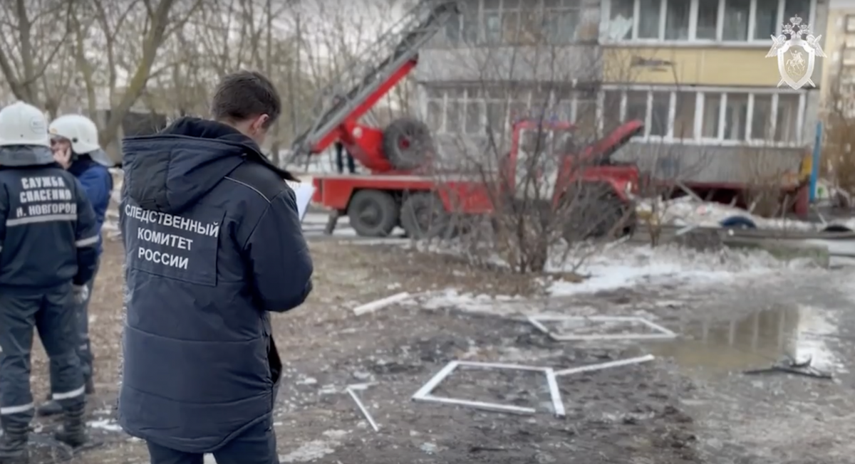  Дом на Фучика в Нижнем Новгороде обследуют после взрыва и пожара - фото 1