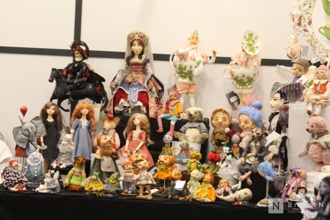 Фоторепортаж: выставка &laquo;АРТ МИР &mdash; 2026&raquo; открылась в Нижнем Новгороде - фото 84