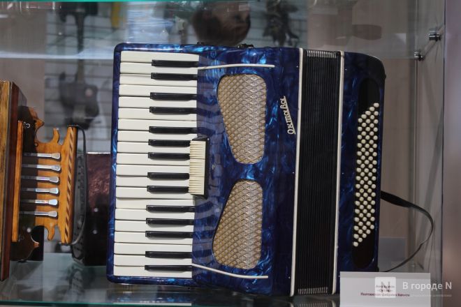 Гитара Высоцкого и барабан &laquo;Любэ&raquo;: музей музыки открылся в Нижнем Новгороде - фото 62