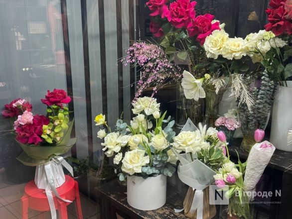 Мужчины, готовьтесь. Рассказываем, сколько стоят цветы к 8 марта в Нижнем Новгороде - фото 3