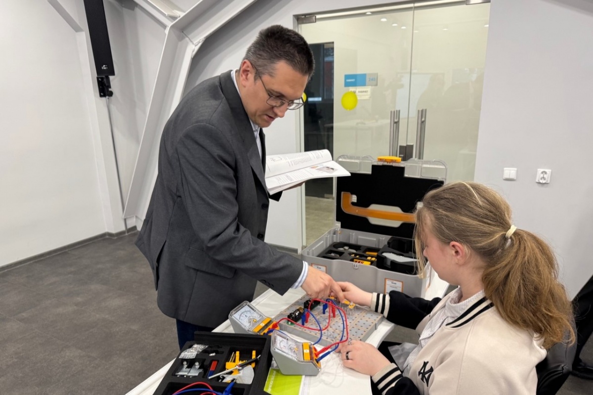 Учителей физики будут обучать по-новому в Нижнем Новгороде - фото 1