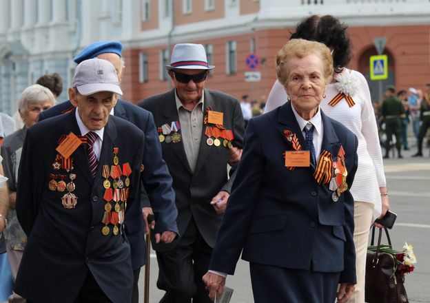 В Нижнем Новгороде состоялся парад в честь 74-й годовщины Победы - фото 18