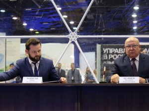 Ряд соглашений на 27 млрд рублей подписан на бизнес-саммите в Нижнем Новгороде