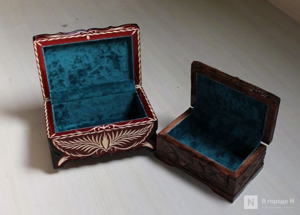 Танк-мангал и деревянные иконы: фоторепортаж с новой выставки от заключенных в Нижнем Новгороде - фото 44