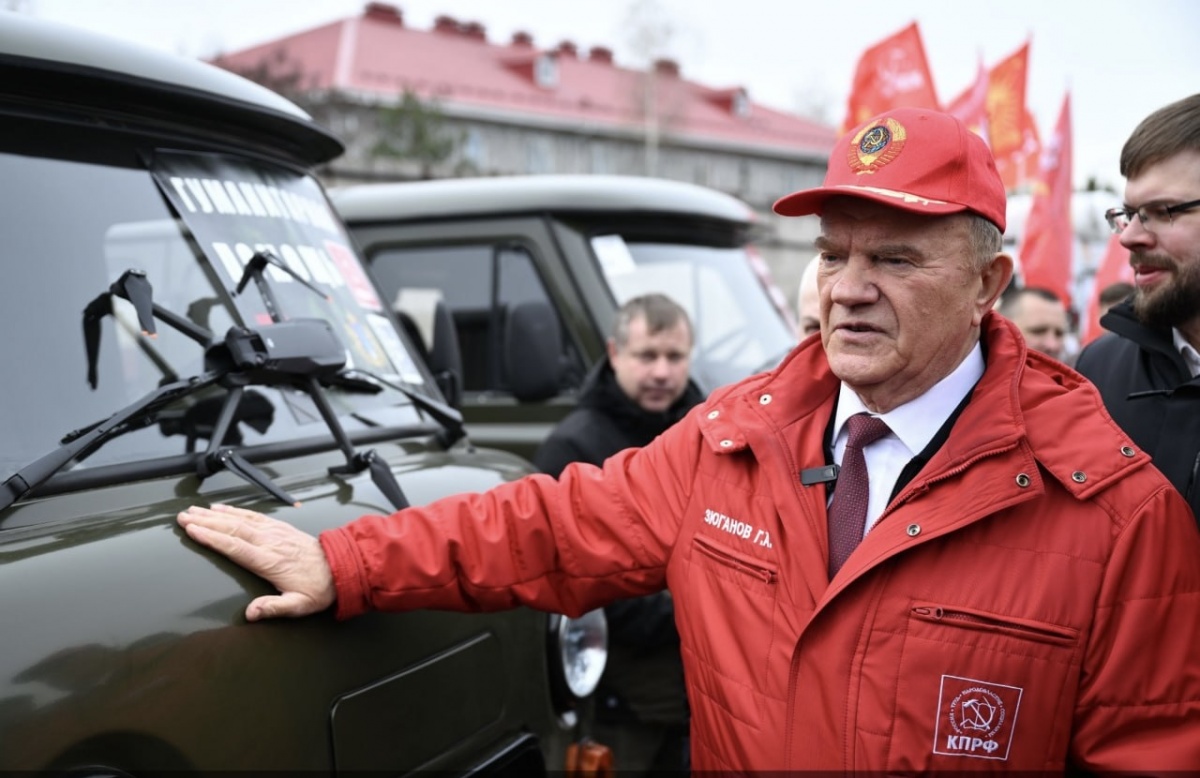Нижегородское отделение КПРФ приняло участие в отправке гумконвоя в зону СВО - фото 1