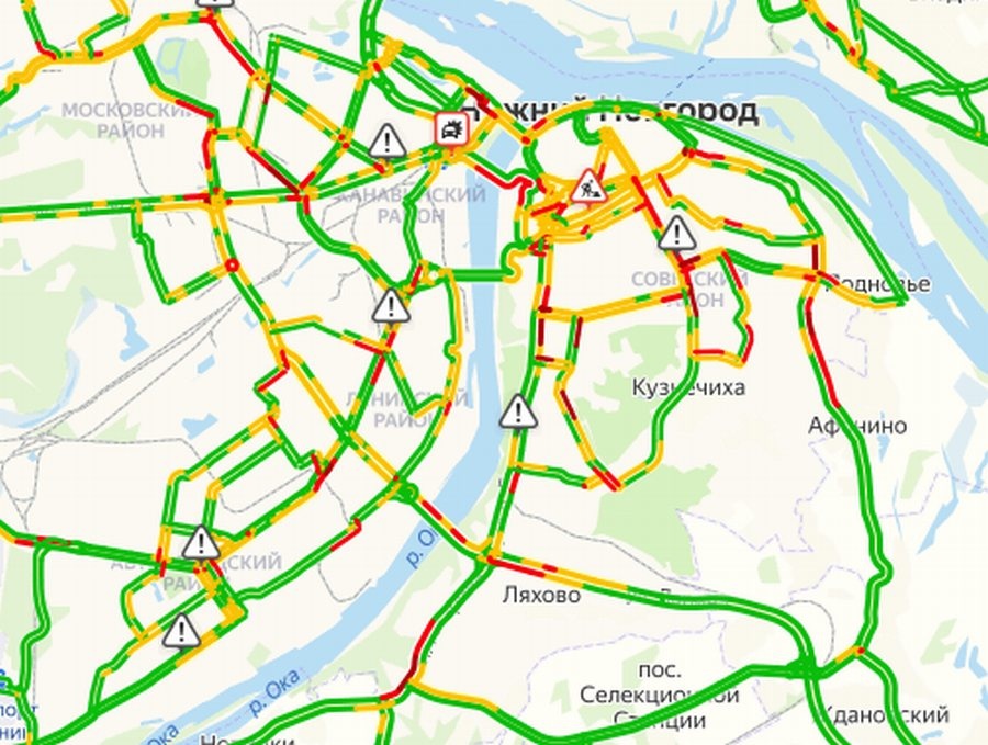 Карта пробок нижний новгород. Автомобильная пробка. Пробки 10 баллов Нижний Новгород. Пробки Нижний Новгород в 9 утра. Яндекс транспорт фото много транспорта Нижний Новгород.