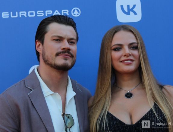 Фоторепортаж: как прошло закрытие &laquo;Горький fest&raquo; со знаменитостями в Нижнем Новгороде - фото 173