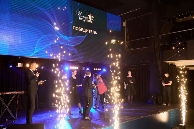 Премия &laquo;Искусство исцелять&raquo;: как награждали лучших врачей в Нижнем Новгороде &mdash; репортаж. Часть 1 - фото 40