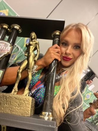 Нижегородка Анастасия Золотая победила в чемпионате Южной Америки по бодибилдингу - фото 3