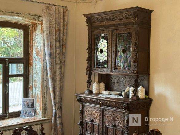 Фоторепортаж: уникальный Дом-музей провизора Эвениуса открыли в Нижнем Новгороде - фото 24