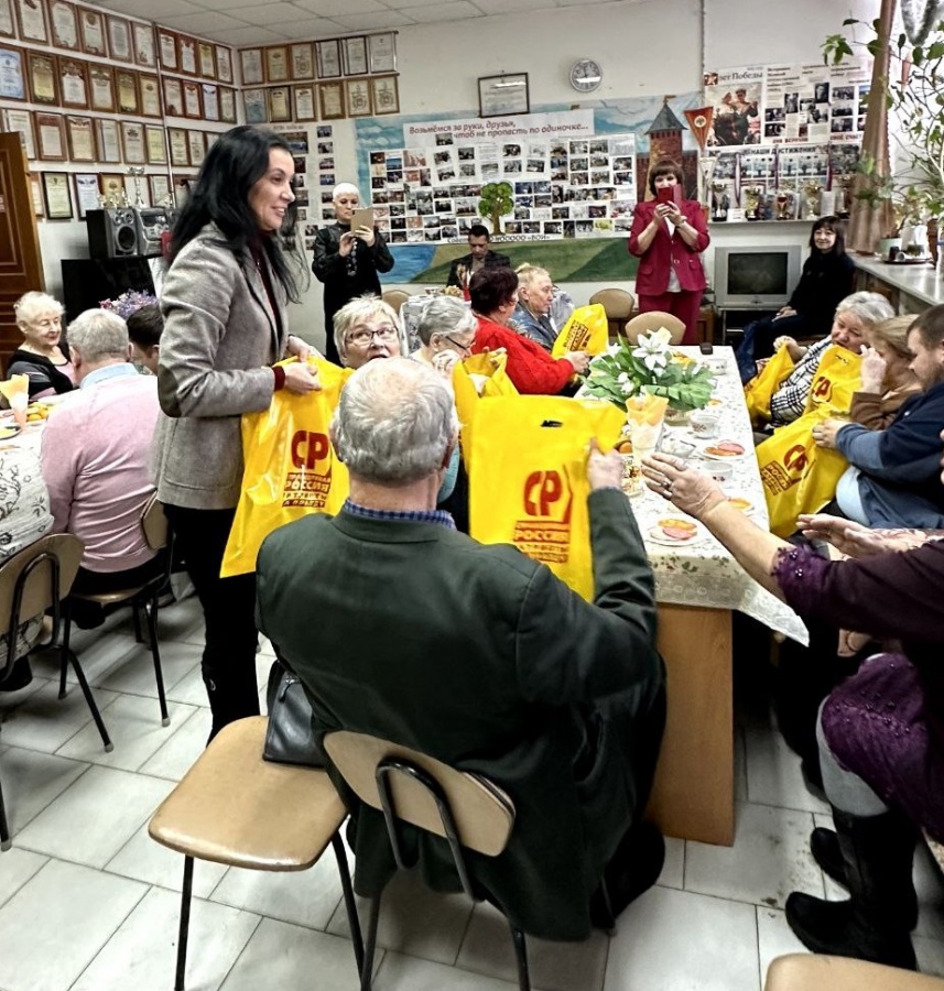 Гриневич поздравила инвалидов с днем человека &laquo;неограниченных возможностей&raquo; - фото 1