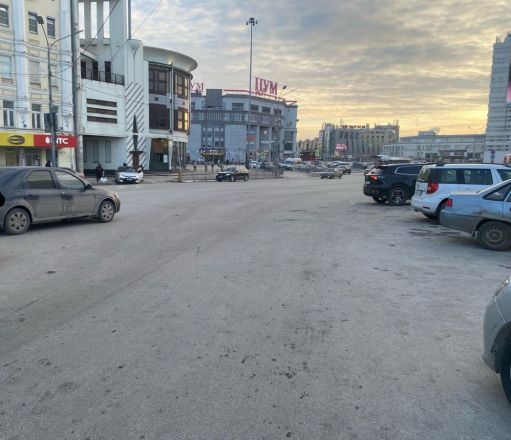 Попавшая под автобус женщина умерла в больнице в Нижнем Новгороде - фото 2