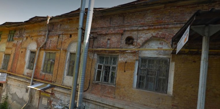 Режим ЧС ввели из-за состояния зданий возле Черниговской в Нижнем Новгороде - фото 1