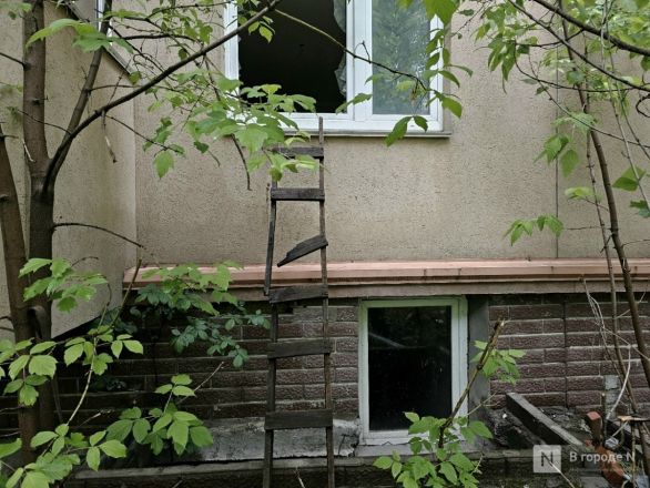 «Строили для военных». Две жуткие заброшки в центре Нижнего Новгорода пугают людей — что там происходит - фото 13
