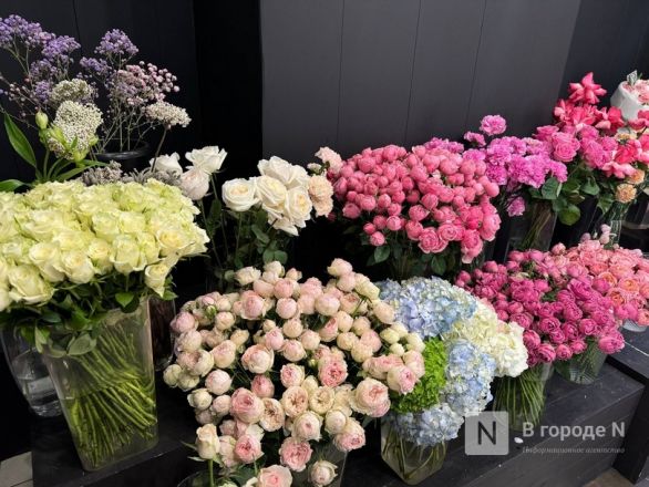 Мужчины, готовьтесь. Рассказываем, сколько стоят цветы к 8 марта в Нижнем Новгороде - фото 29