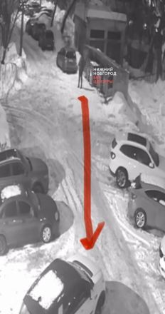 Неизвестный мужчина расстрелял автомобиль в Нижнем Новгороде - фото 2