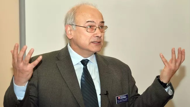 Ушел из жизни почетный доктор ННГУ Александр Горбань - фото 1