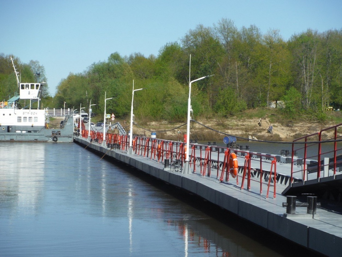 Движение открыли по наплавному мосту через Суру в Нижегородской области - фото 1