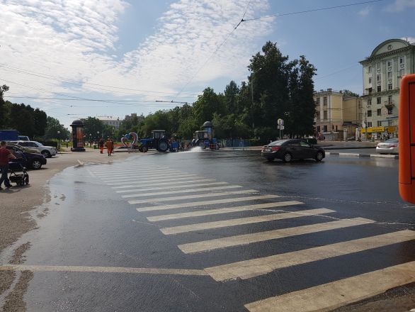 Коммунальная авария произошла в центре Нижнего Новгорода (ФОТО) - фото 1