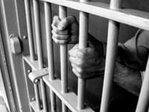 В нижегородской исправительной колонии осужденным незаконно выдали еду и сигареты