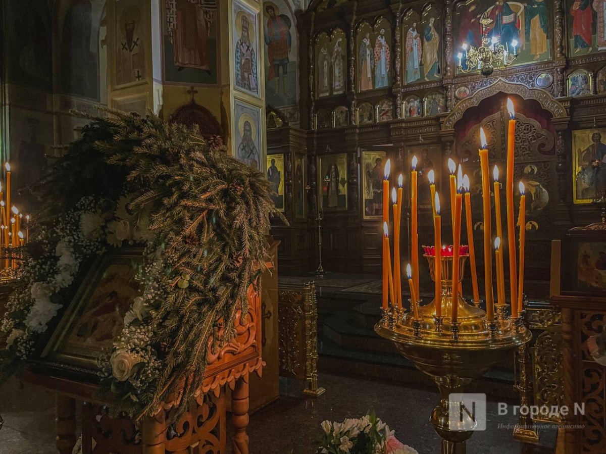 В храмах Нижнего Новгорода прошли рождественские богослужения - фото 2
