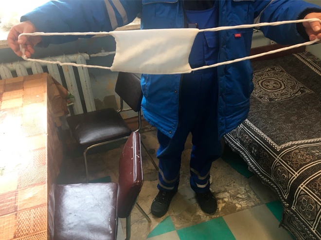 Водителям скорой помощи в Сарове выдали странные маски 