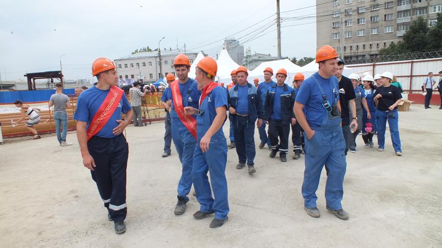 Долги нн су 620. Су 620. Работник строитель метро. Нн су 620 нижний новгород. Стройтрансгаз.