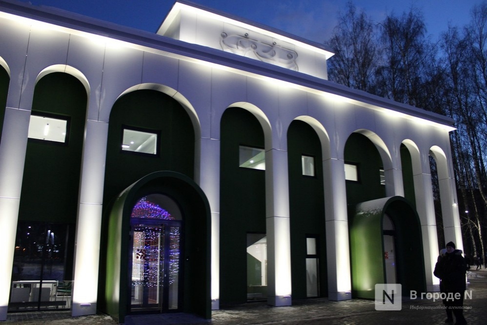 Обыски проходят в Доме народного единства в Нижнем Новгороде - фото 1