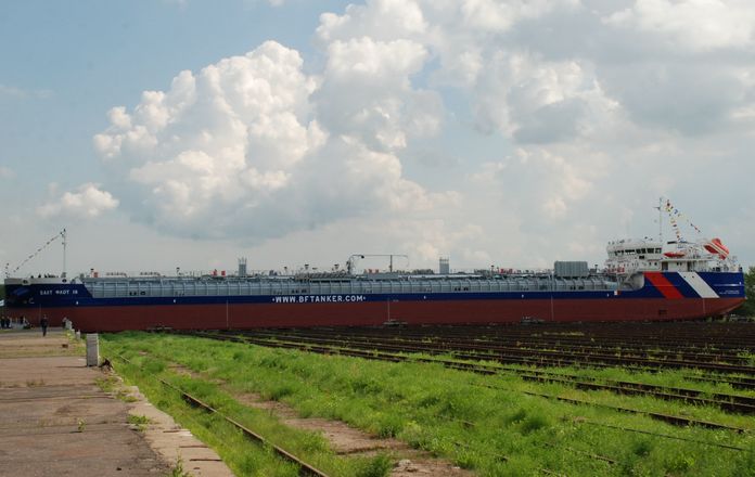 Уникальный танкер-химовоз спущен на воду в Нижнем Новгороде (ФОТО) - фото 37